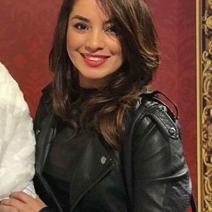 Meet your Posher, Jaqueline